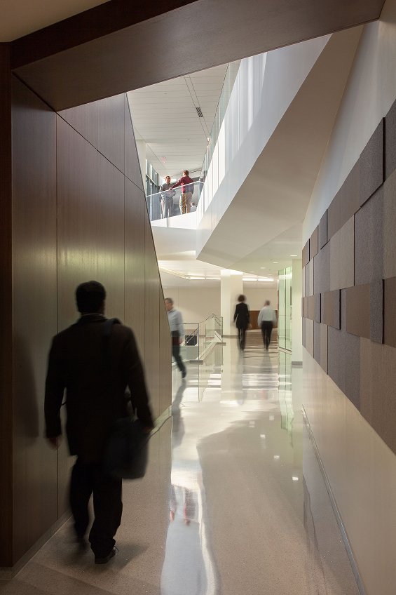 Mezzanine Entry - adjusted 1